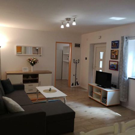 Apartment Asja Old City Center Pula Luaran gambar