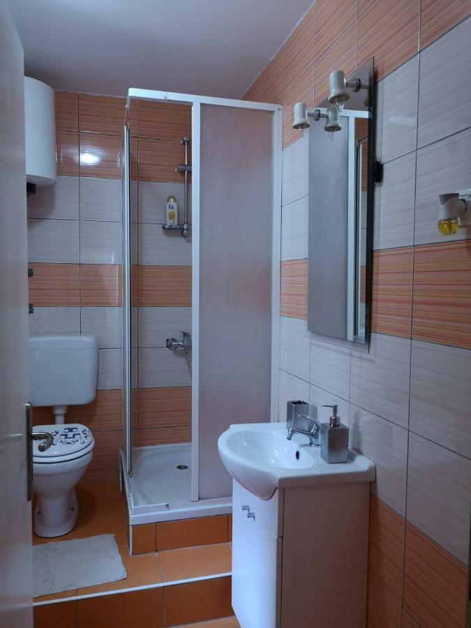 Apartment Asja Old City Center Pula Luaran gambar